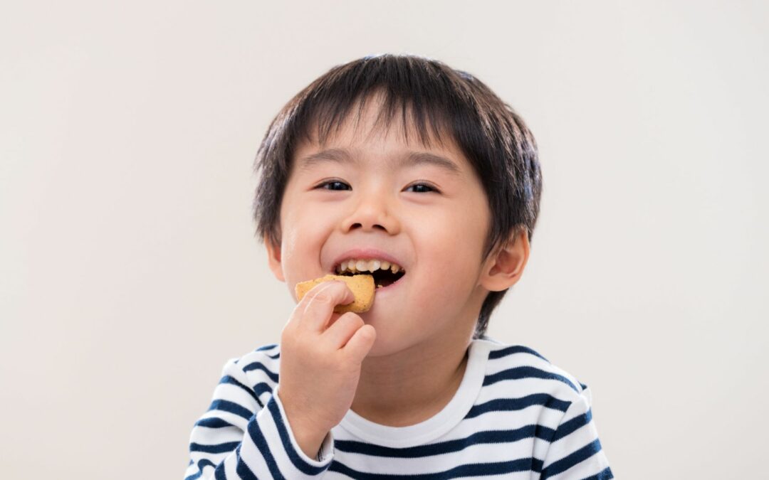 How to Offer Dessert with Dinner to Toddlers