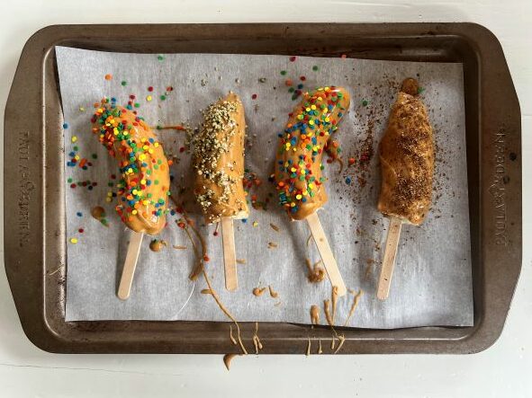 Frozen banana popsicles