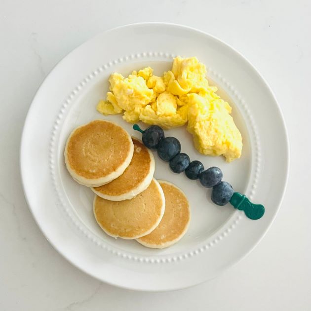 Pancakes and eggs for picky eaters
